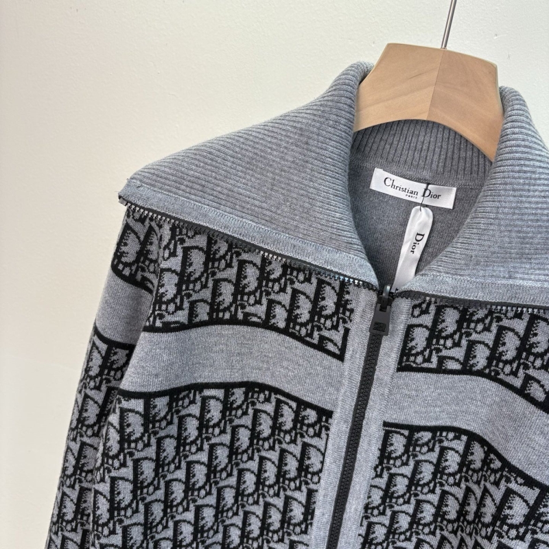 chr1st1an D10r sweaters